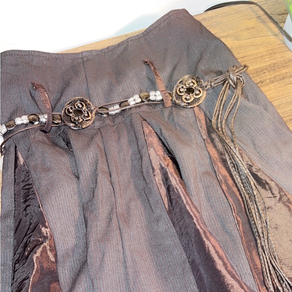 Vintage southern Italian brown skirt with belt (made in Italy)